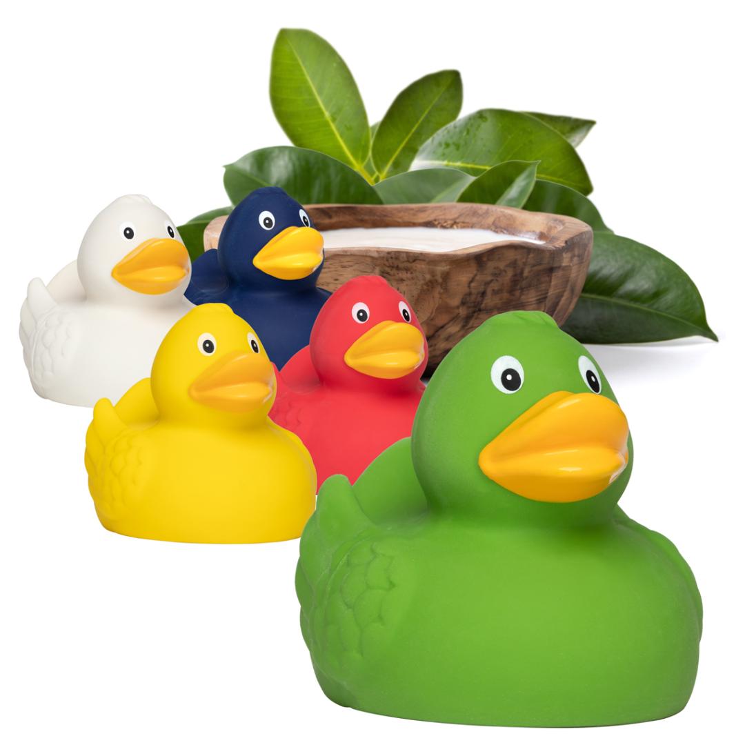 M134001 Yellow/orange - Natural rubber duck, classic - mbw
